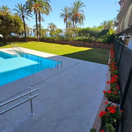 Velilla Sea View *